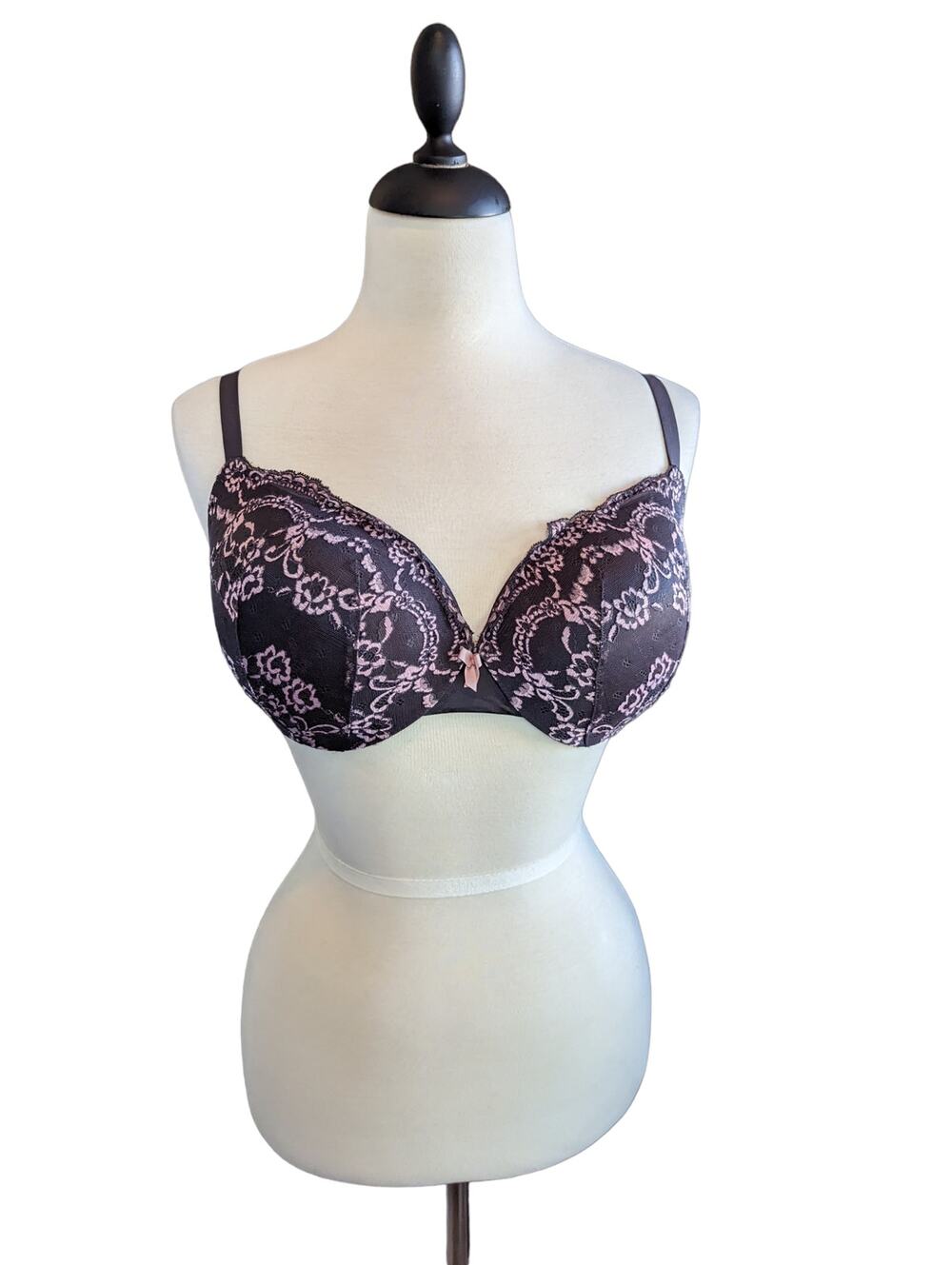 Maidenform Purple & Pink Lace Push Up Bra Size 36D